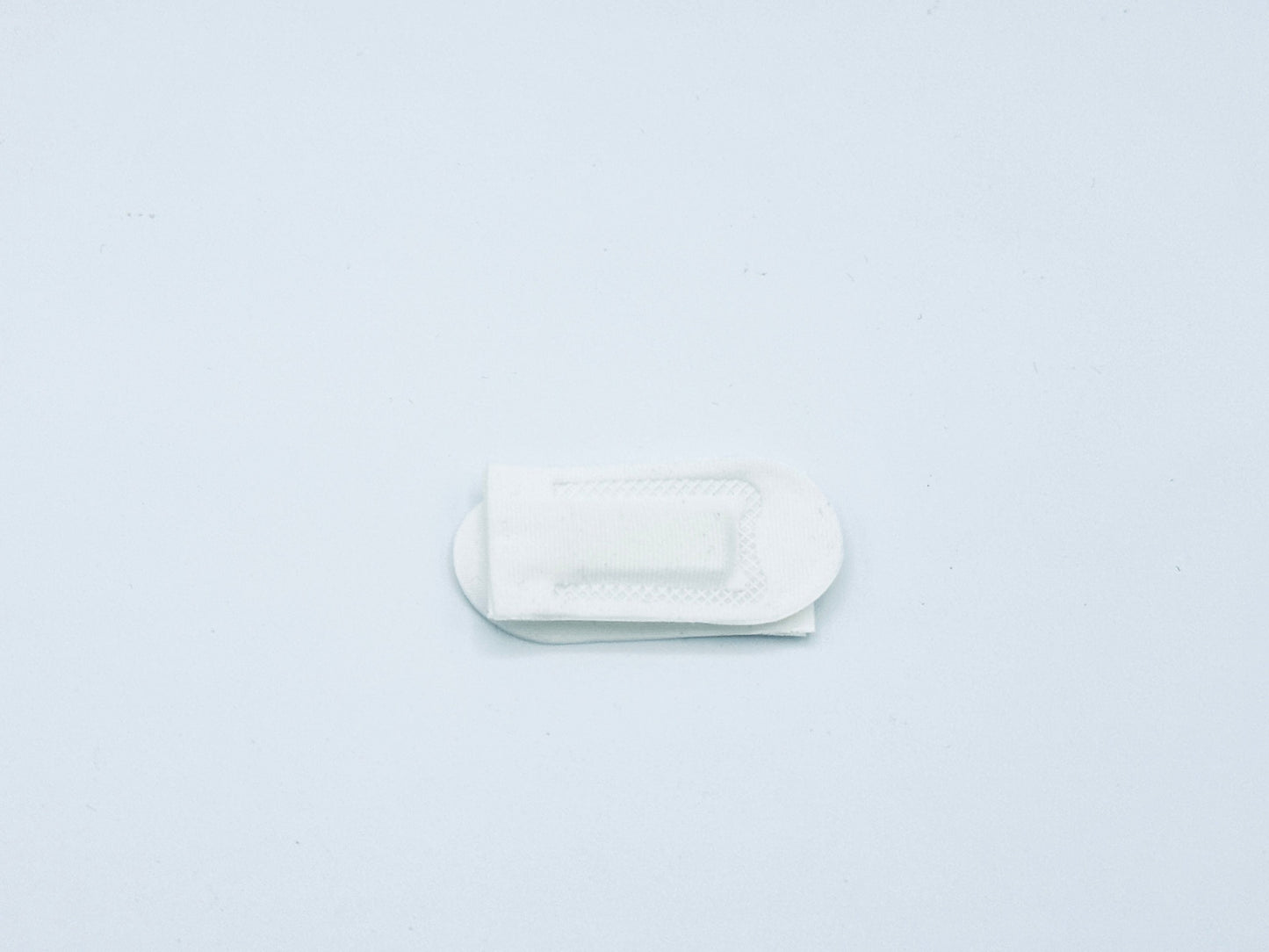 1 set of small white quick rig tabs