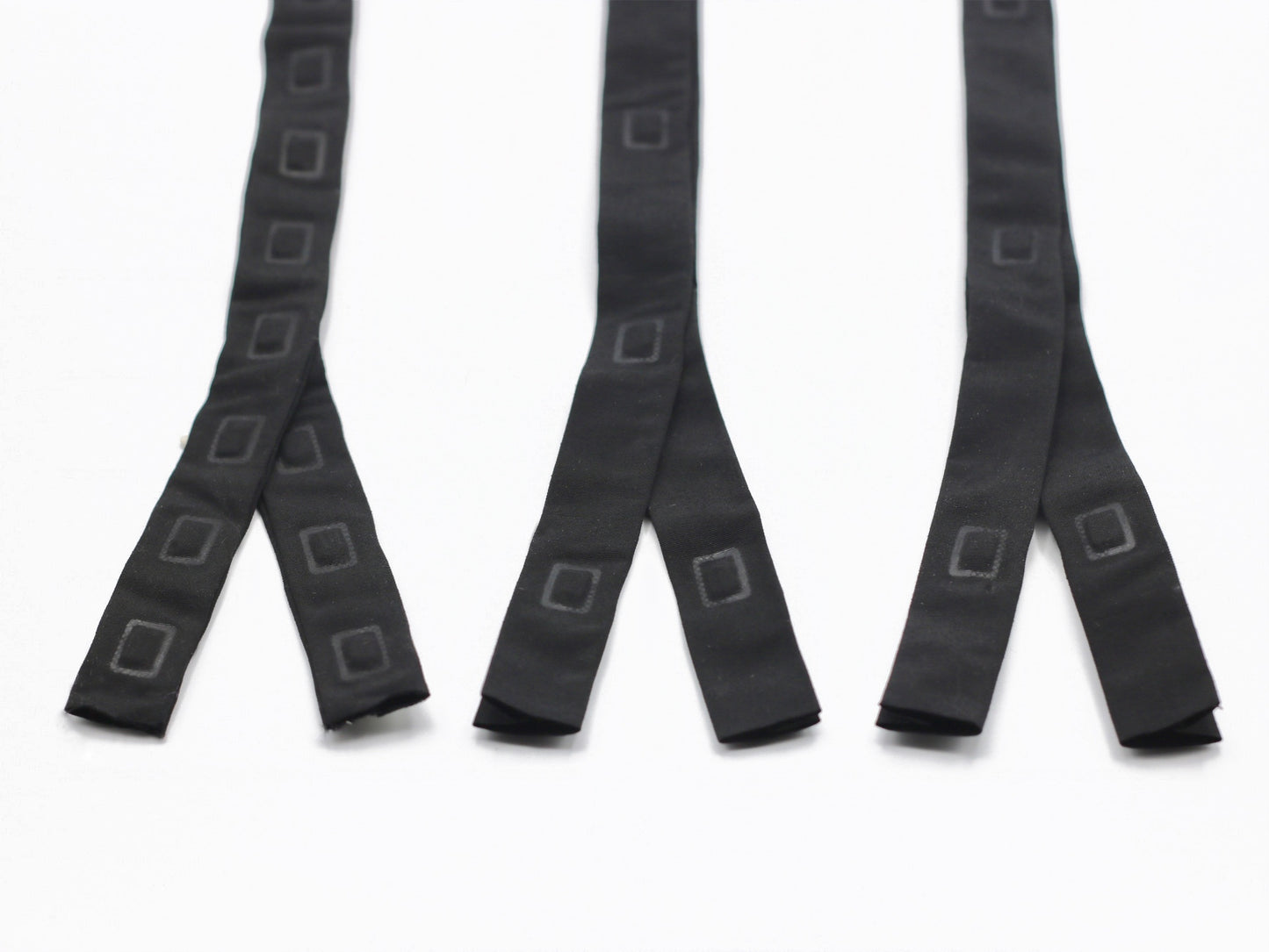 magnetic snap tape in three sizes