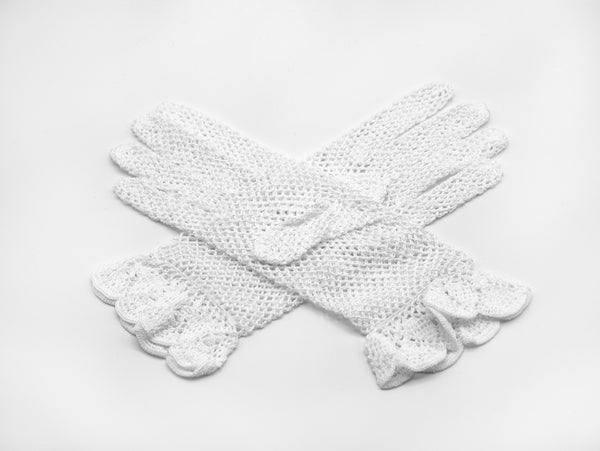White cotton crochet gloves