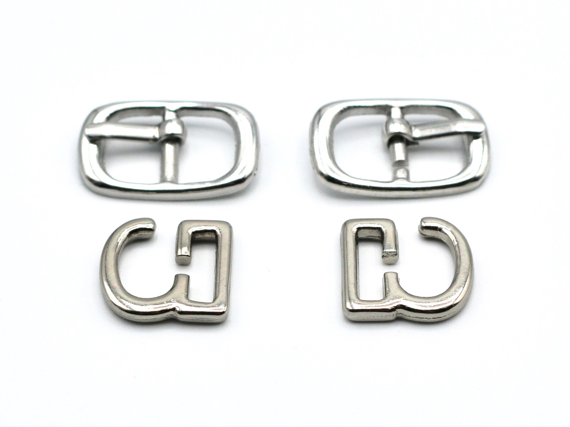 1 pair of Silver Medium No-Sew Shoe hooks
