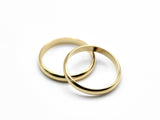 Our classic 5 mm wide wedding ring in sizes 5-15